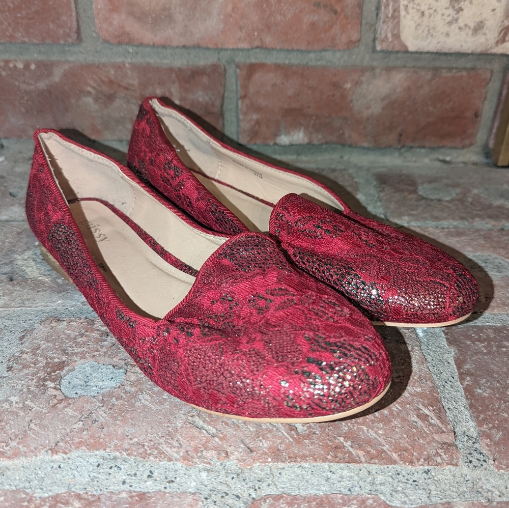 Red, Gold Loafers by Missy size 37